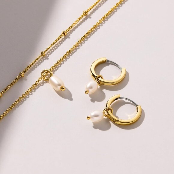 Women’s 14K Gold Plated Layered Necklace Set with Freshwater Pearls - Hypoallerg - Picture 6 of 7